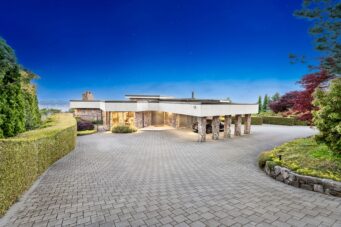 1485 Chartwell Drive